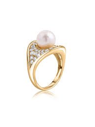 Royal Pearl Statement Ring